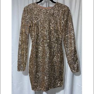Kimchi Blue Brand Gold sequin Dress